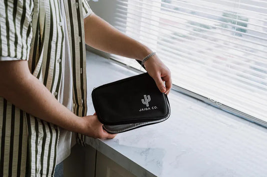 Travel Cable Organiser (Large), 2 Compartments, Portable Tech Accessory Case, Technology Organiser Travel Bag, Cord Management